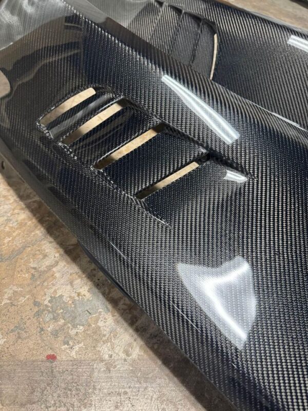 350z carbon fiber fenders new - Image 4