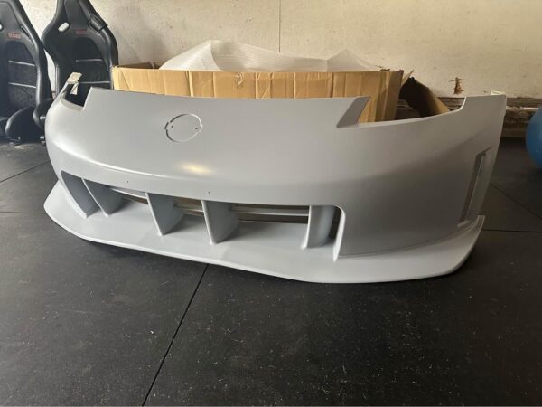 OEM NISMO 350z Front Fascia and brackets