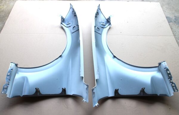 2018-23  Mustang hood bumper cover fender set Oxford White OEM - Image 7