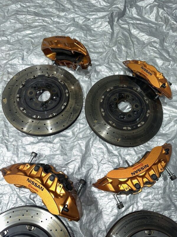 Nissan R35 Gt-R Front & Rear Brembo Brake Kit Eba 09+ - Image 3