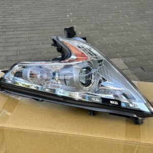 Headlights NISSAN 370Z Bi Xenon Right and Left Headlight