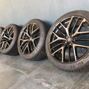 ORIGINAL NISSAN GT-R R35 WINTER WHEELS 20 INCHES