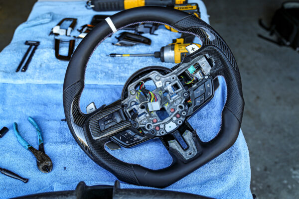 2020 GT500 Beith custom steering wheel - Image 8