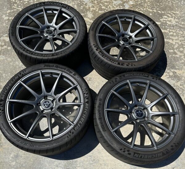 Mustang Shelby 20 inch rims and tires - Image 2