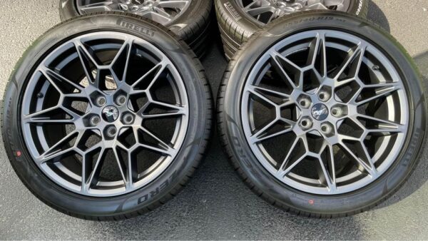 2024 Ford Mustang GT wheels and tires - Image 5