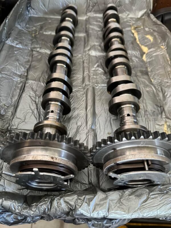 Mustang Cushman Camshaft & OEM Phasers - Image 2