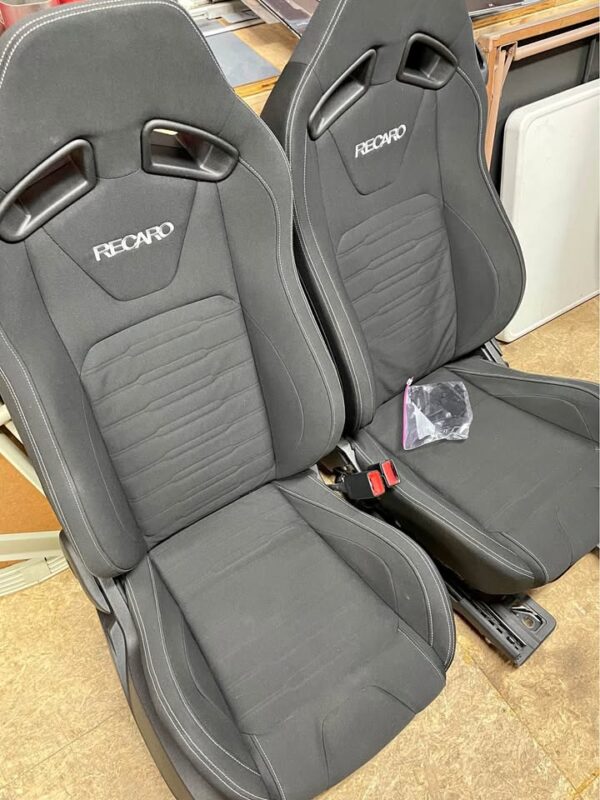 Ford Mustang GT Recaro Seats