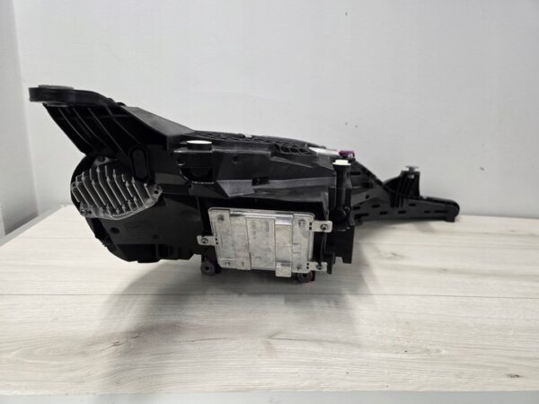 Toyota supra Headlight usa complete - Image 10