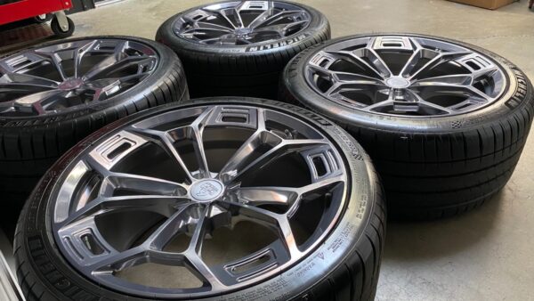 Mustang 20'' Project 6Gr Ten-D Fully Forged Polished Wheel And Tire - Image 5