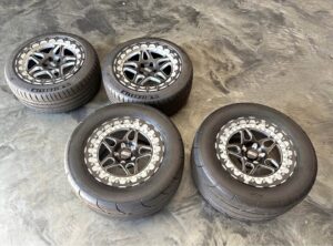 Series 3 BELAK HURACAN/R8 18/17 WHEEL/TIRE PACKAGE